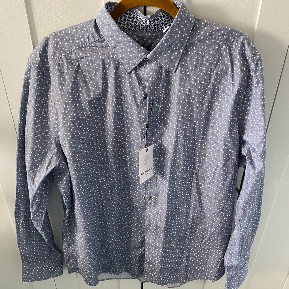 BNWT Robert Graham Shirt